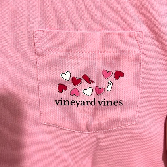 NWT Vineyard Vines Women’s Hearts Cotton Candy Long Sleeve Tee - Picture 5 of 7